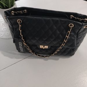 Women's bag black boohoo